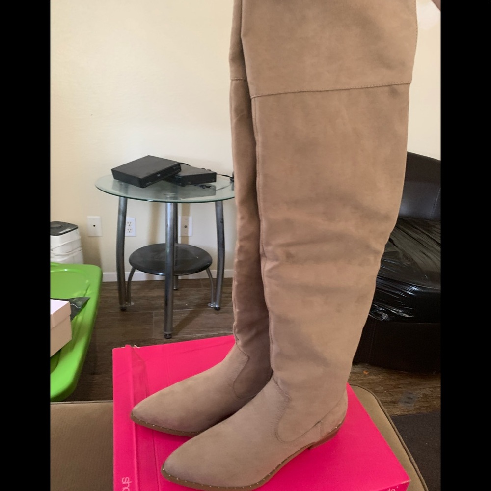 Shoedazzal over knee boots